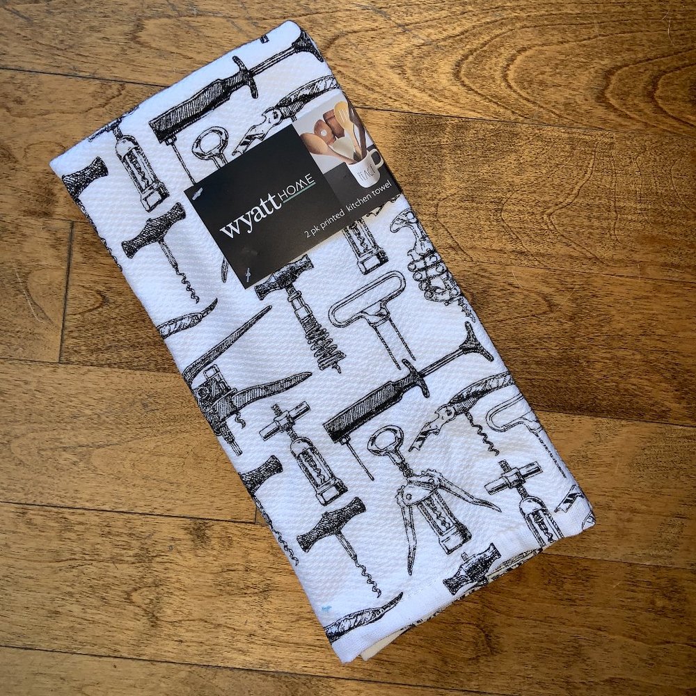 Wine Opener Patterned Kitchen Towel Set